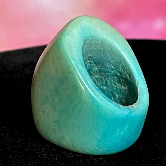 Hand carved Tagua seed statement ring​​ - Picture 8 of 8